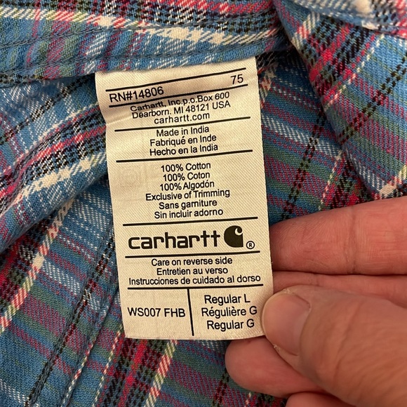 Carhartt Flannel Button Down - L - Picture 7 of 7